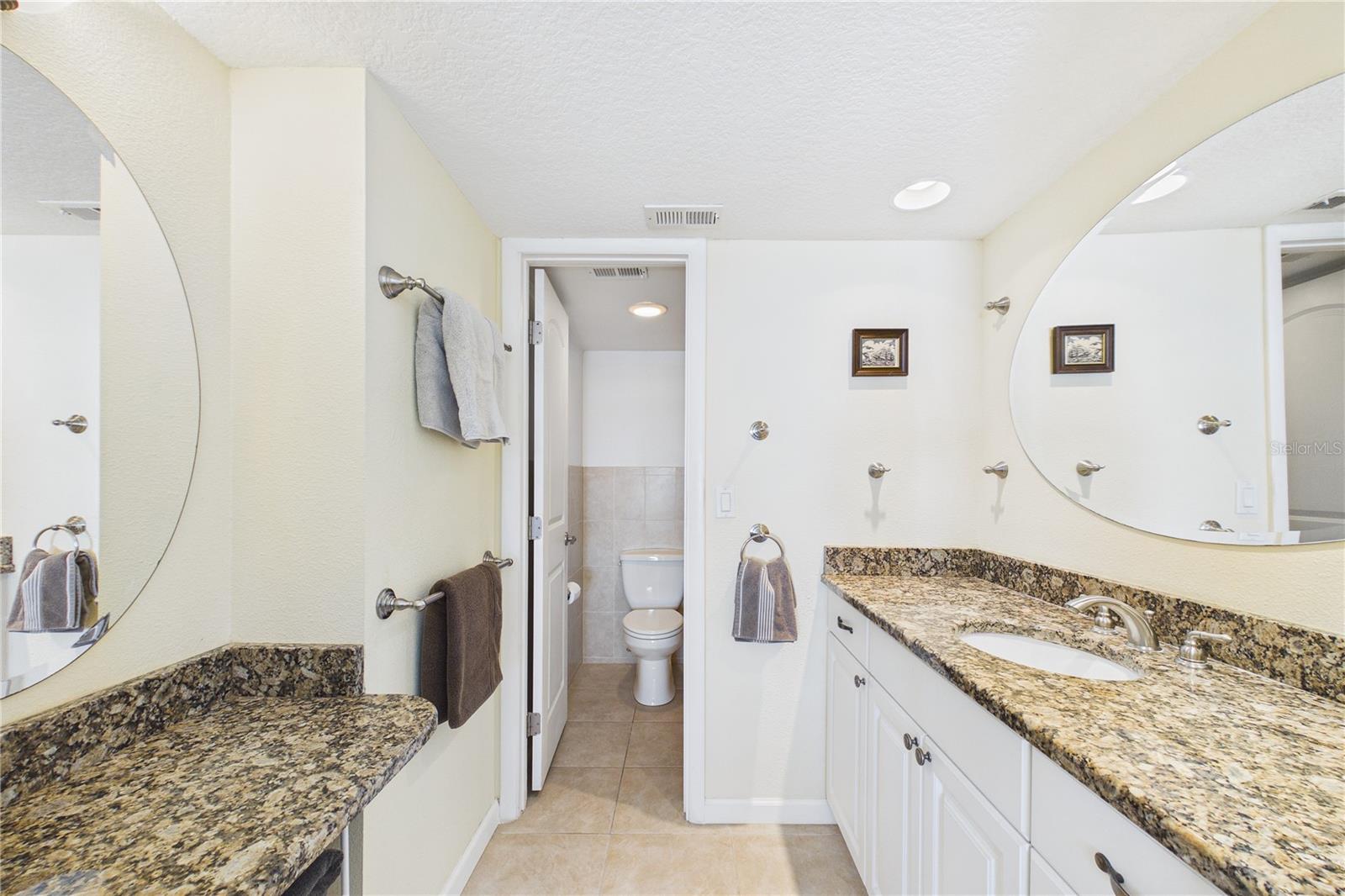 Image 20 of 52 For 4550 Bay Boulevard 1226