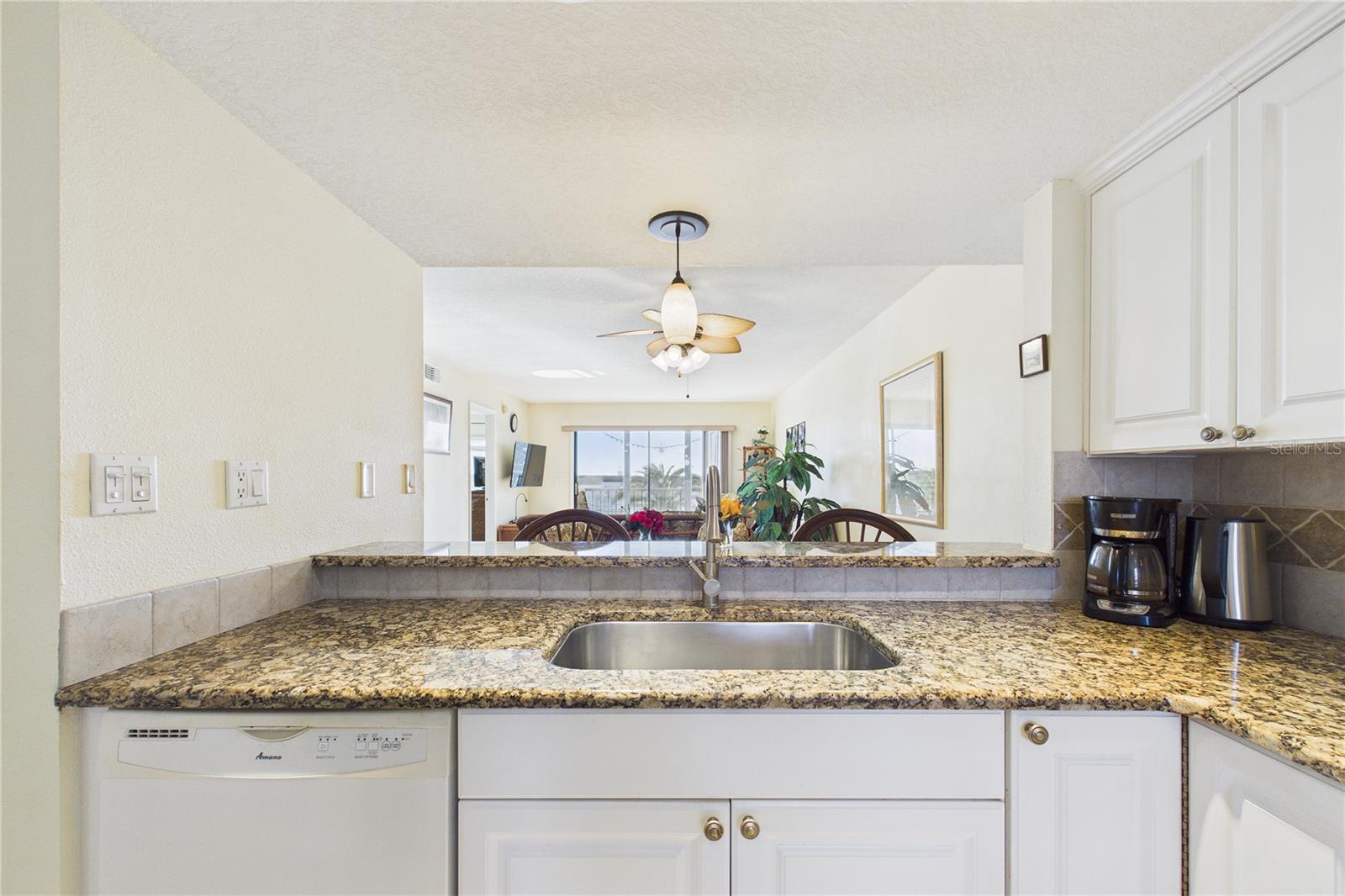 Image 6 of 52 For 4550 Bay Boulevard 1226