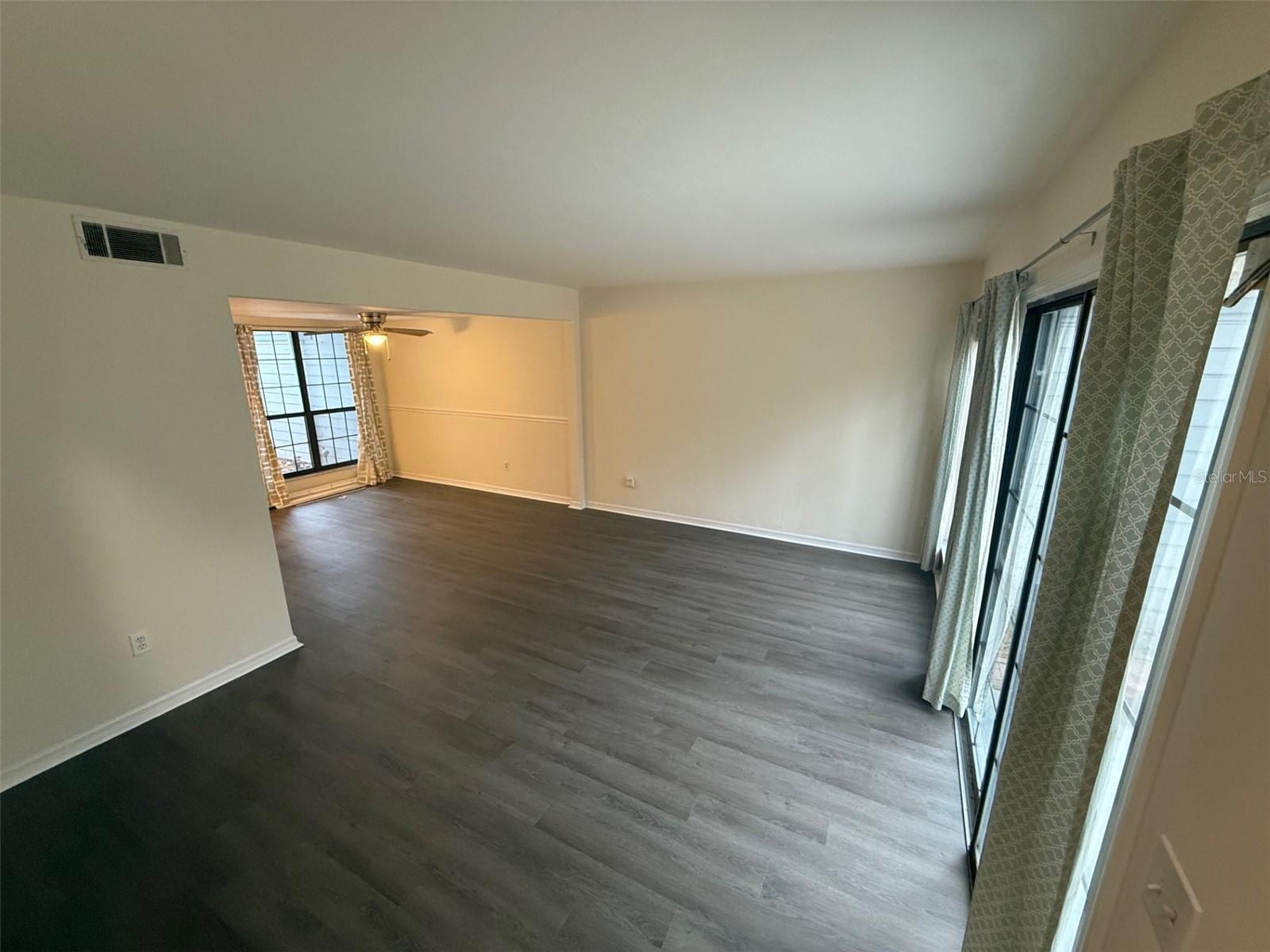 Image 10 of 26 For 7078 52nd Terrace