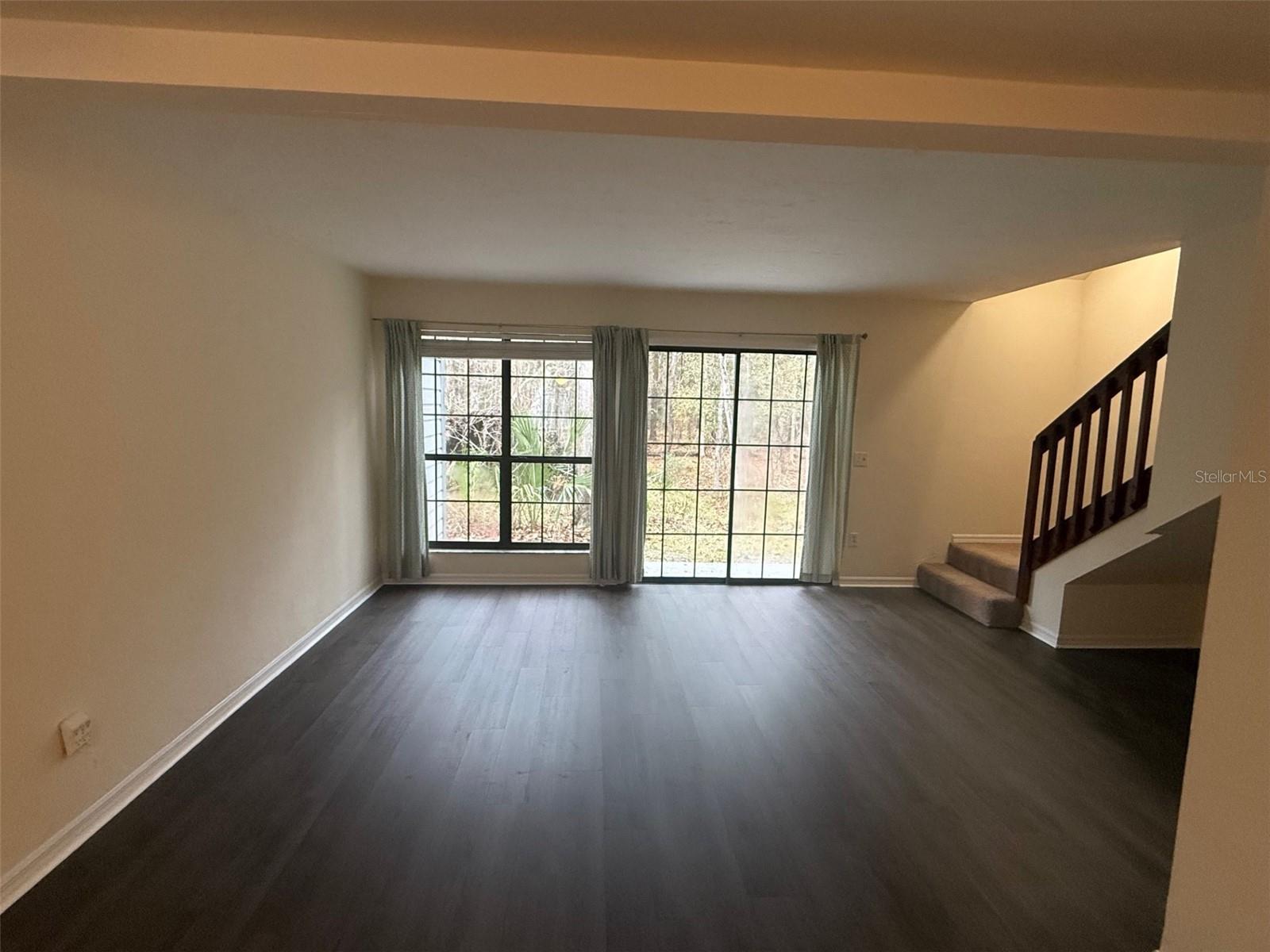 Image 11 of 26 For 7078 52nd Terrace