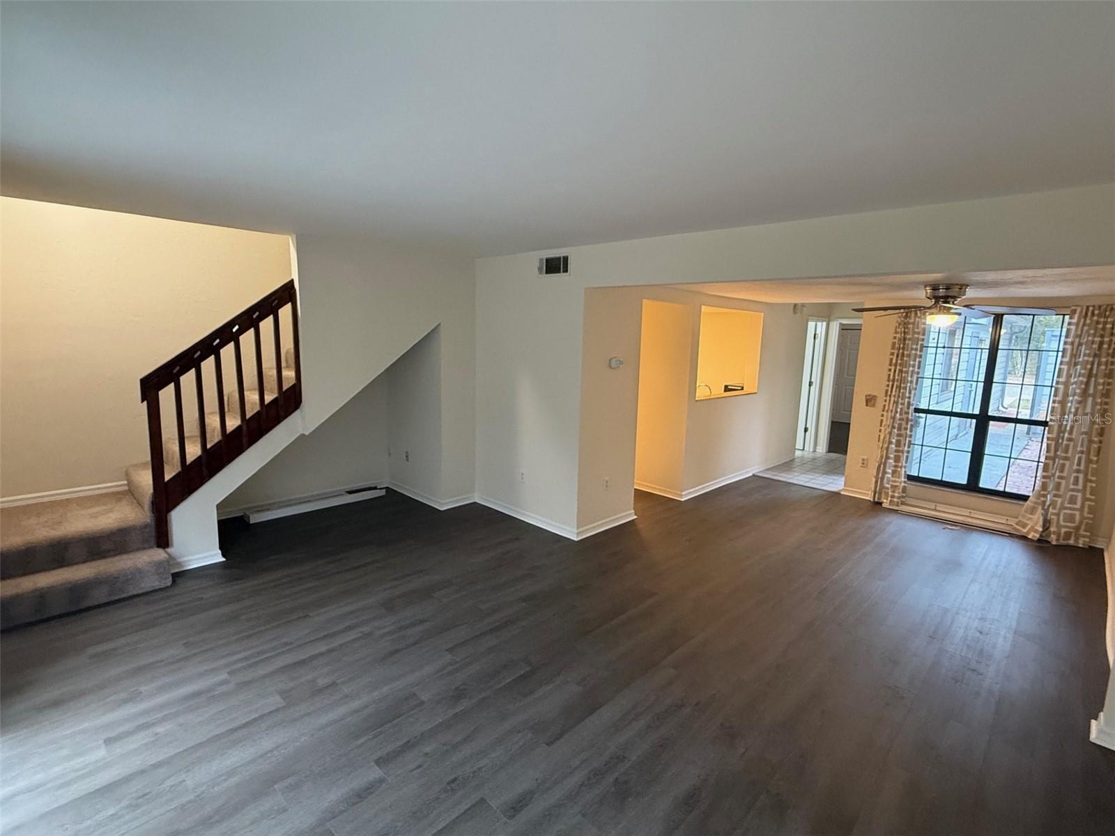 Image 12 of 26 For 7078 52nd Terrace