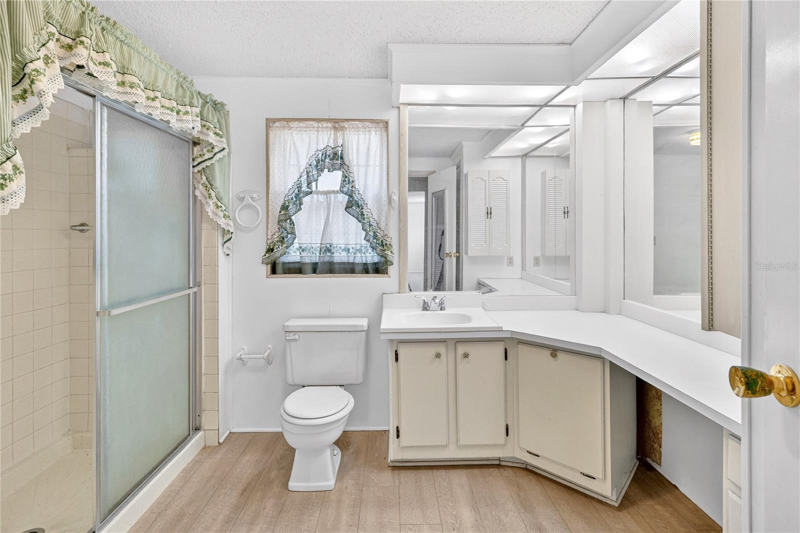 Image 23 of 51 For Address Not Provided