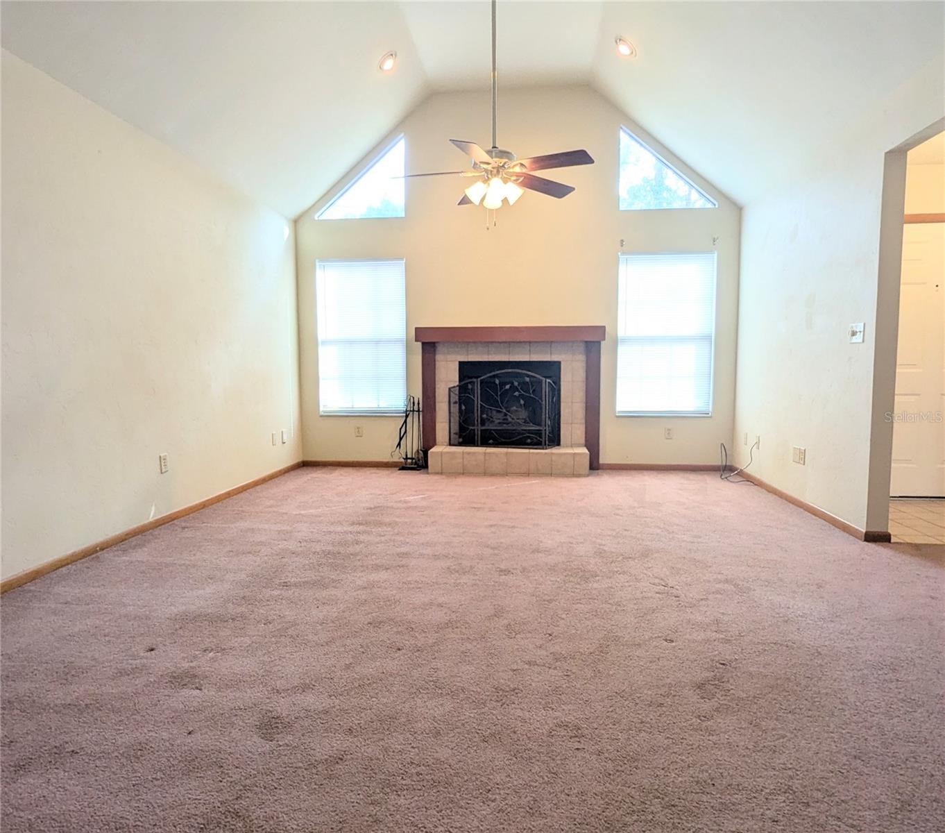 Image 2 of 15 For 2624 4th Avenue