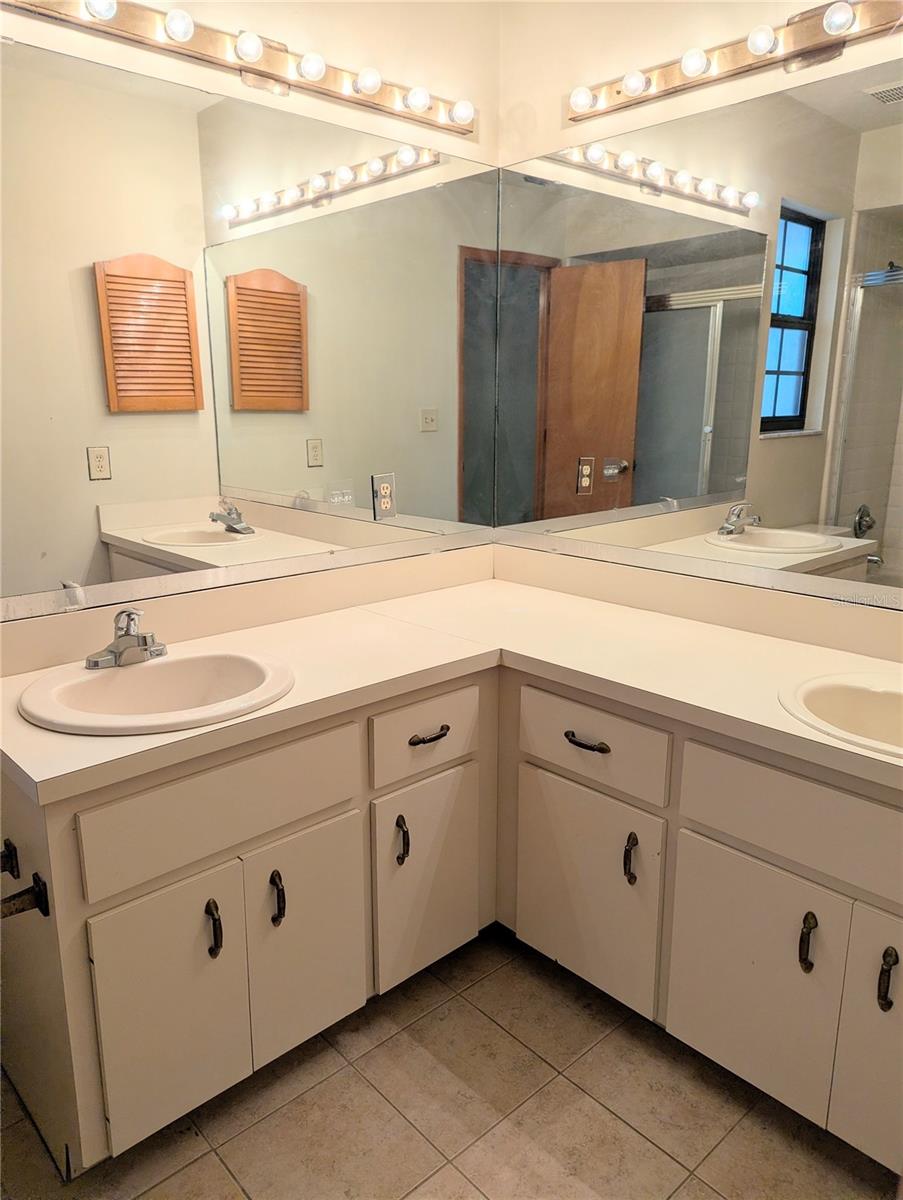 Image 7 of 15 For 2624 4th Avenue