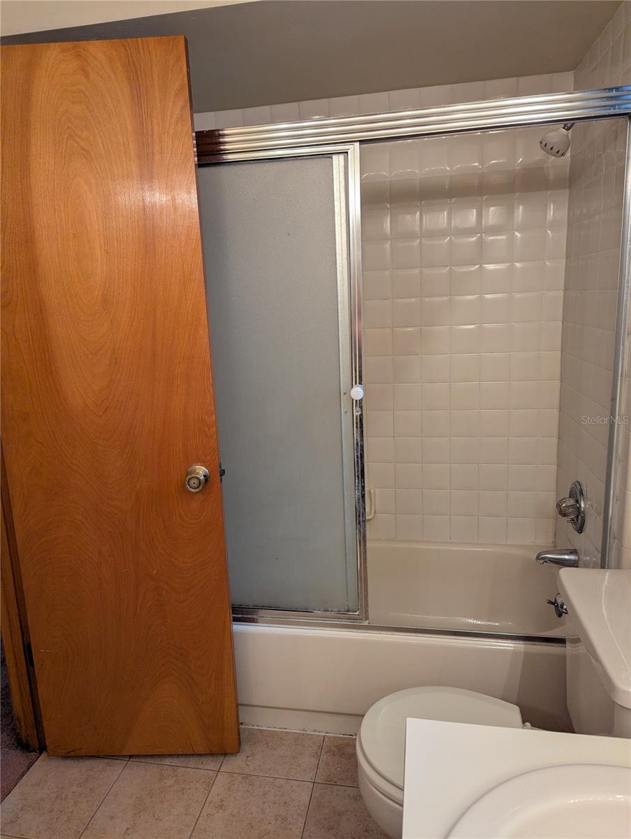 Image 8 of 15 For 2624 4th Avenue