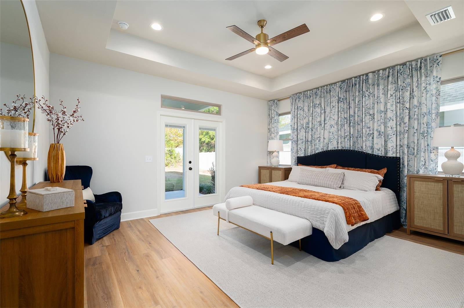 Image 18 of 35 For 14098 7th Place