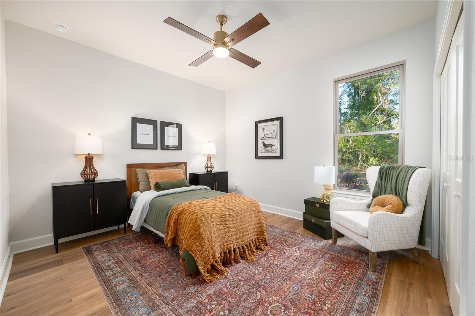 Image 22 of 35 For 14098 7th Place