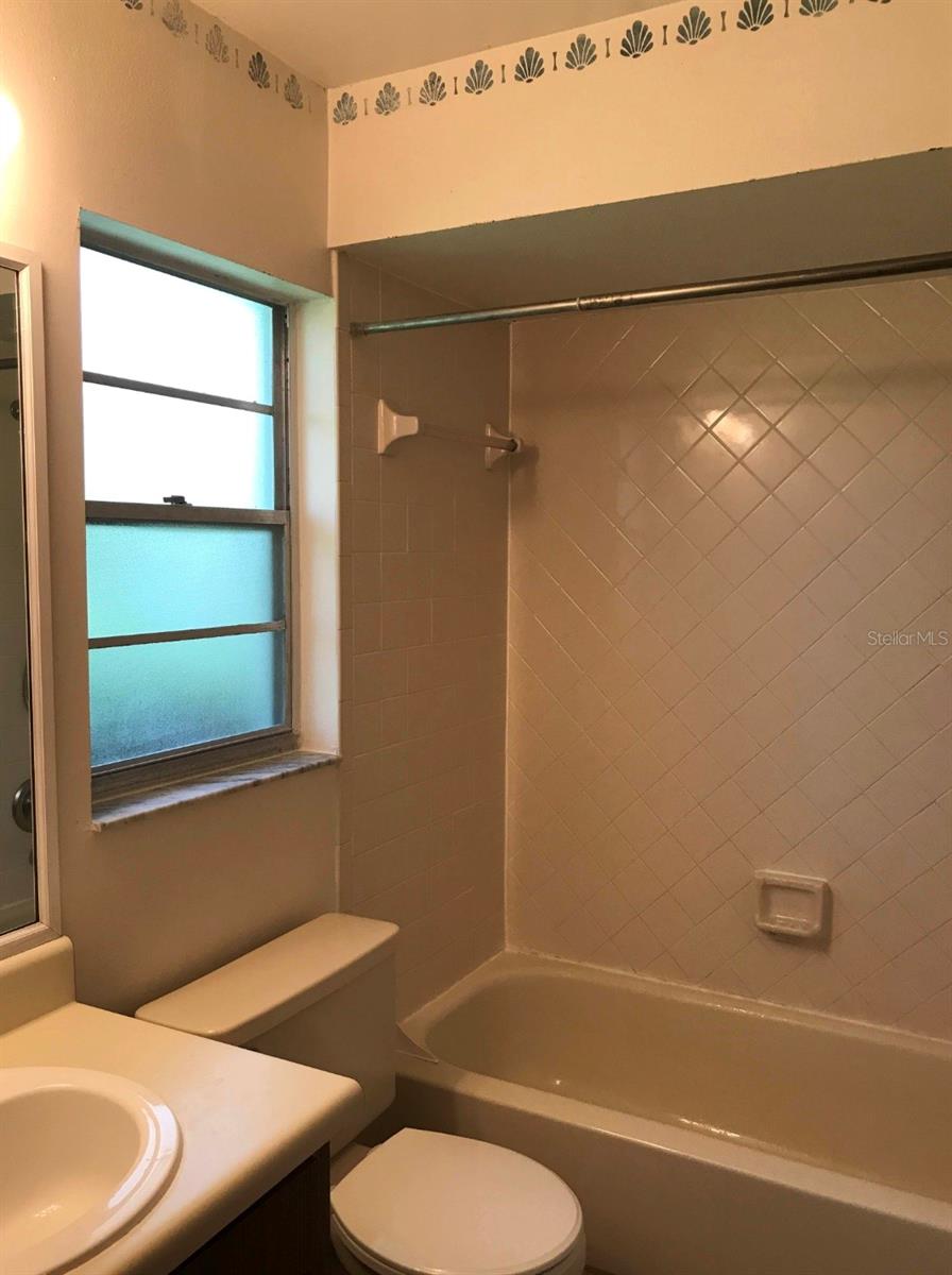 Image 10 of 15 For 4215 20th Drive