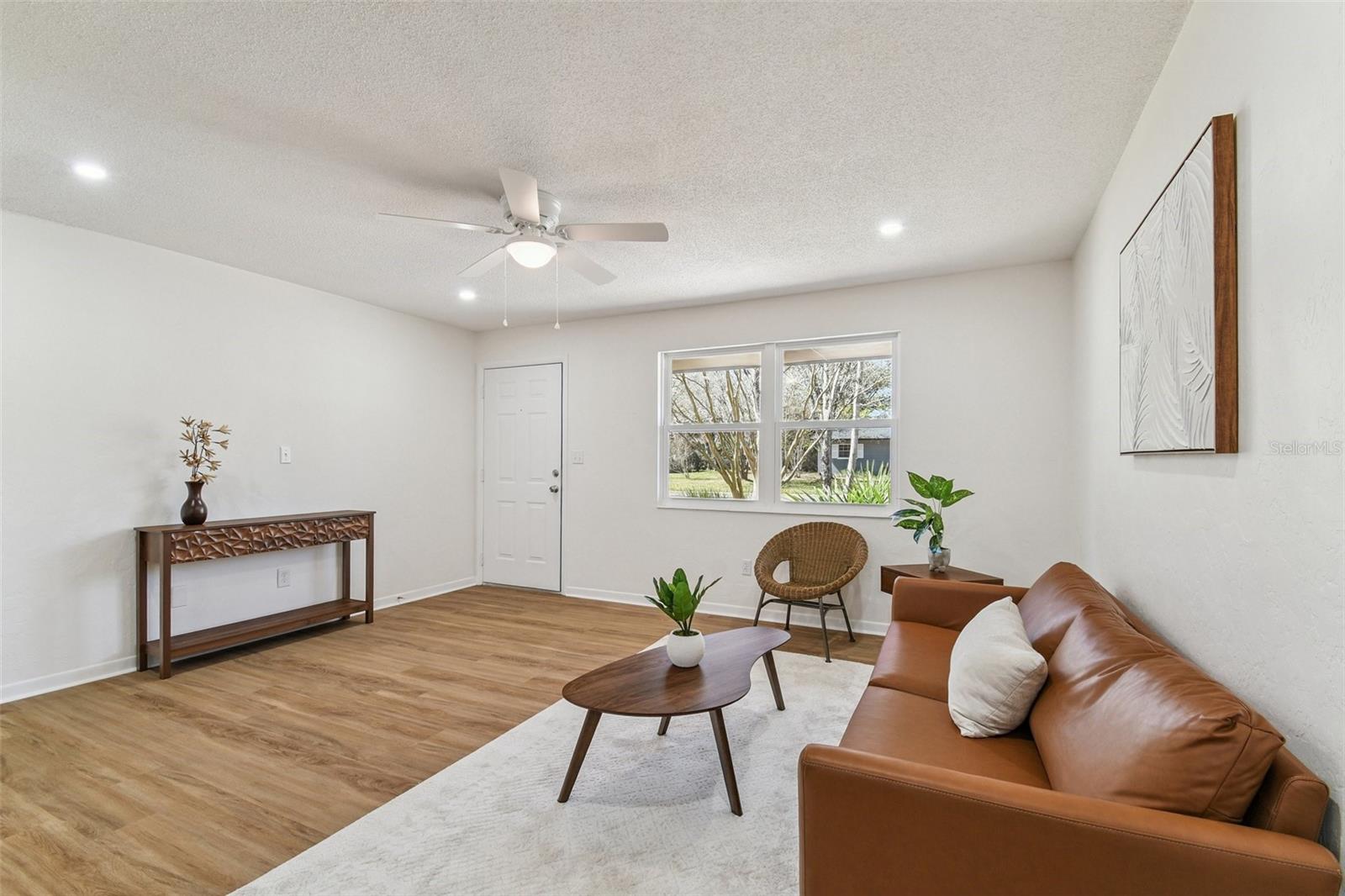 Image 4 of 21 For 5805 26th Terrace