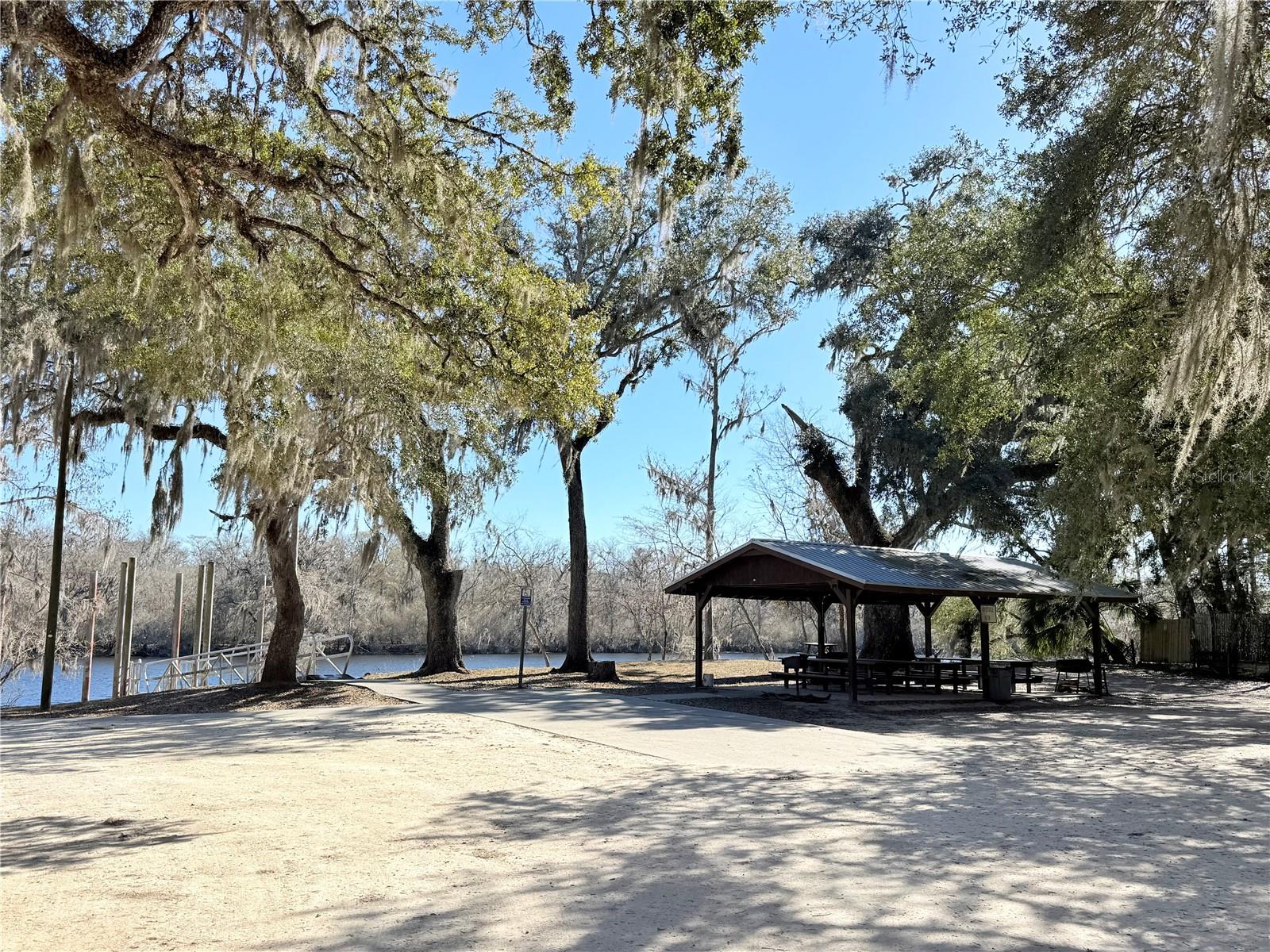 Image 15 of 19 For 172 746 Street