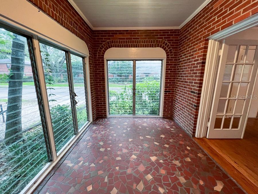 Image 16 of 18 For 1118 3rd Avenue