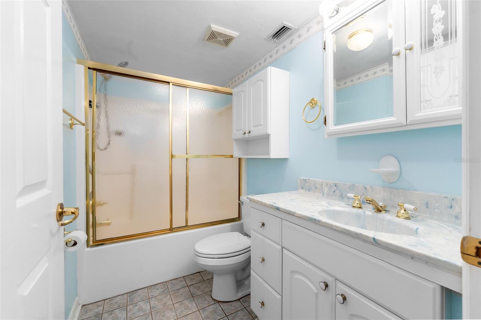 Image 18 of 47 For 5150 56th Street