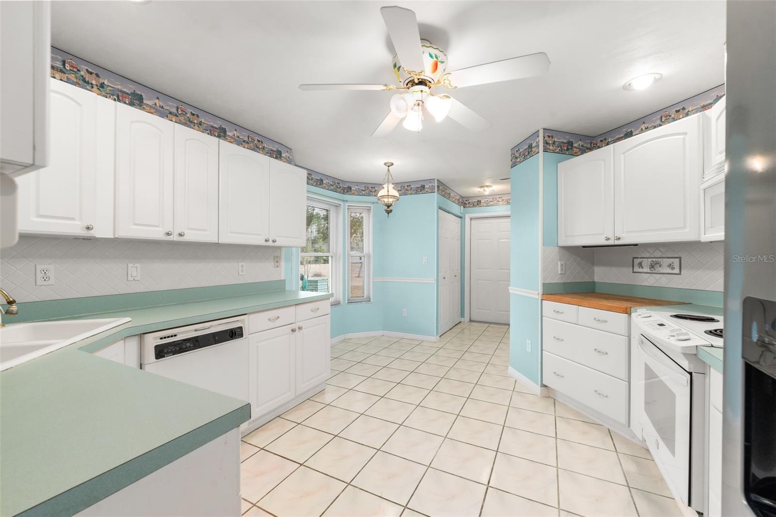 Image 27 of 47 For 5150 56th Street