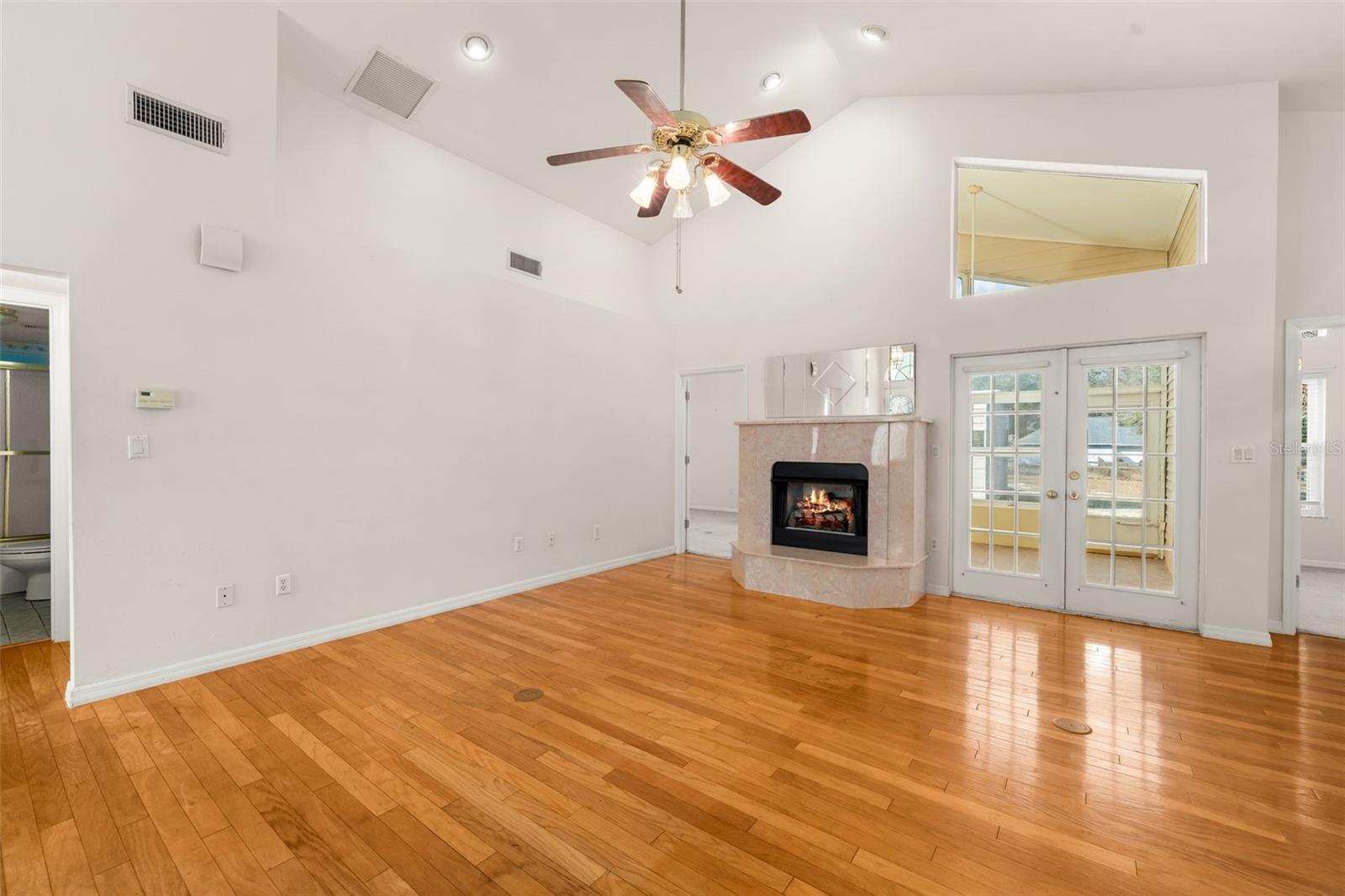 Image 4 of 47 For 5150 56th Street