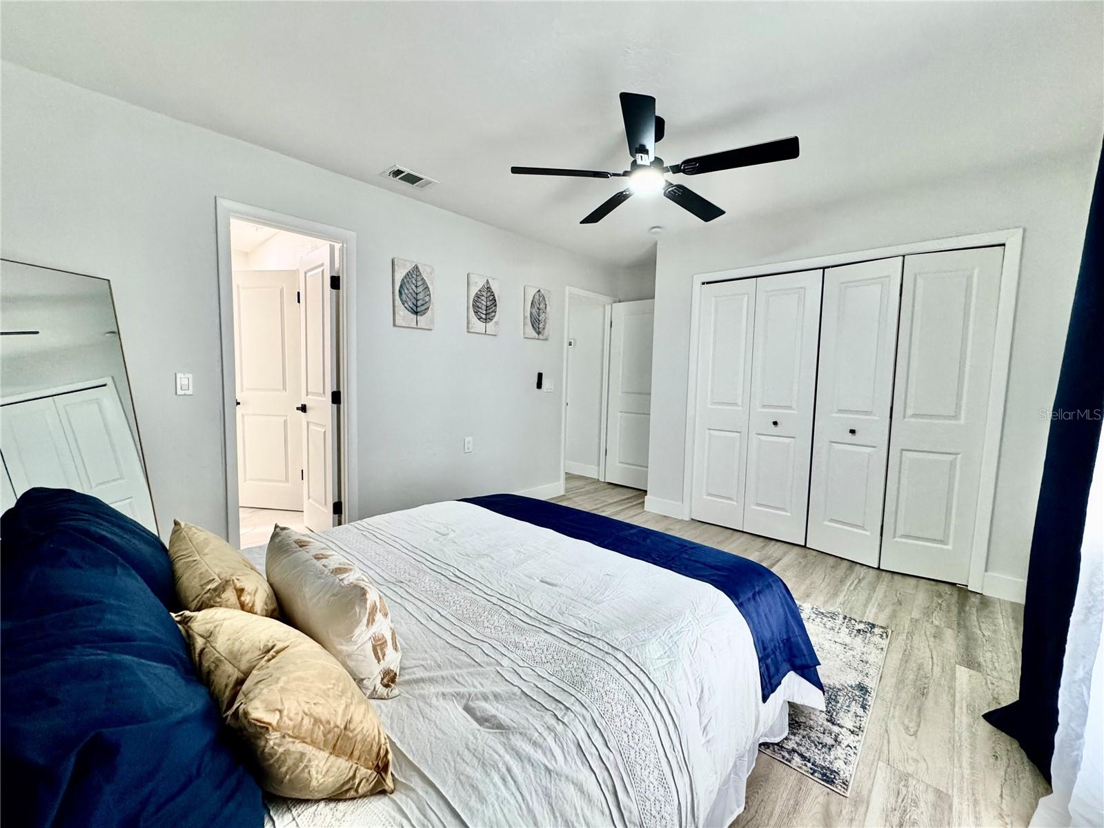 Image 24 of 36 For 5407 82nd Terrace