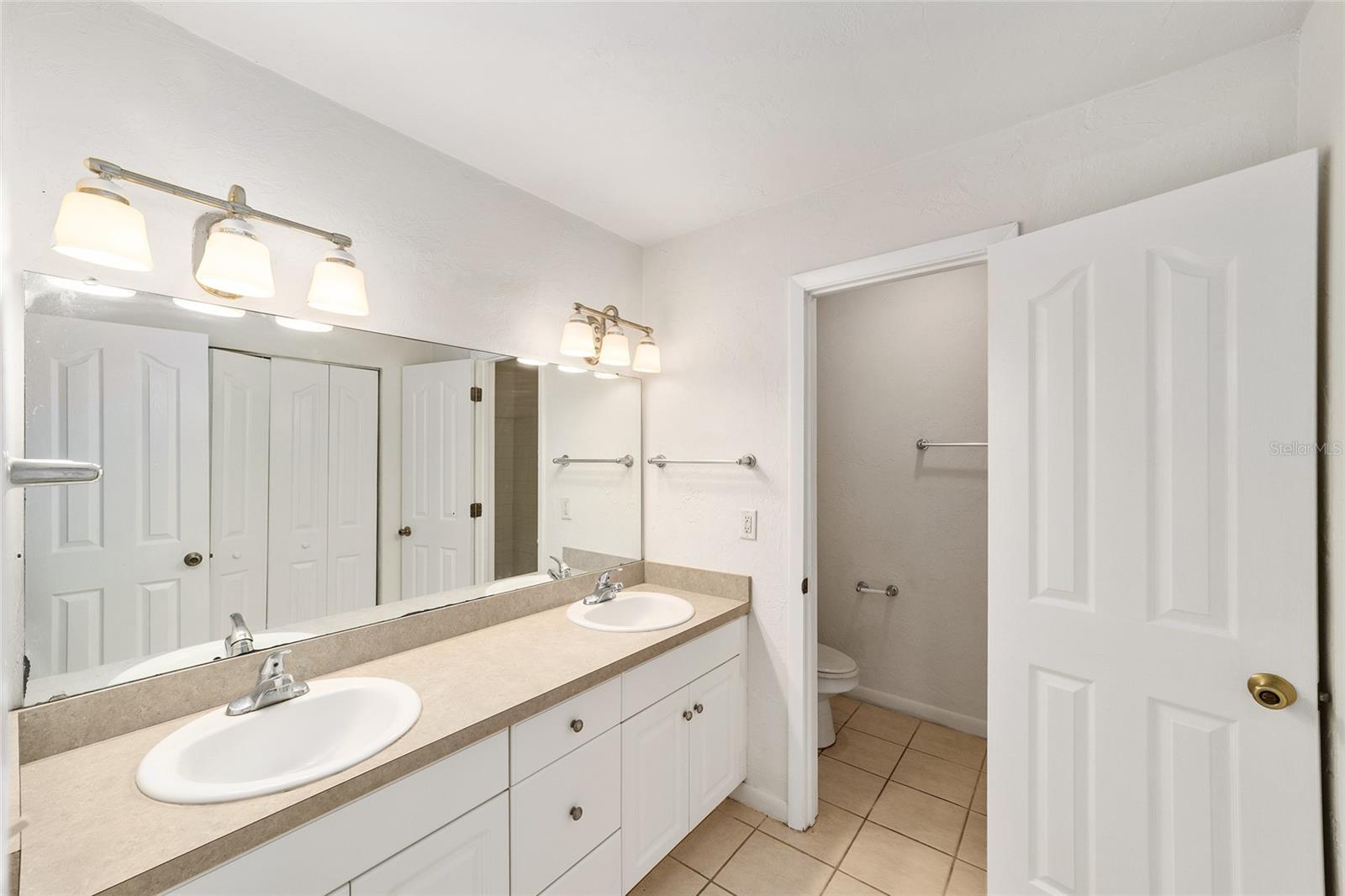 Image 30 of 42 For 501 75th Street H6