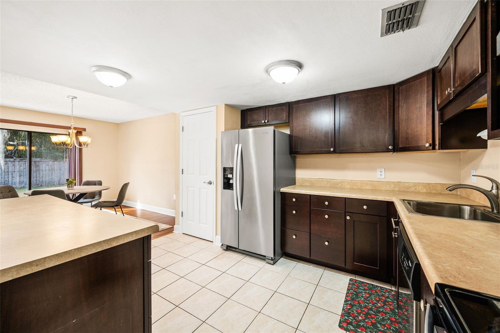 Image 13 of 31 For 3012 28th Circle