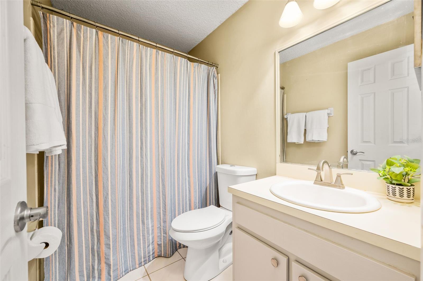 Image 20 of 31 For 3012 28th Circle