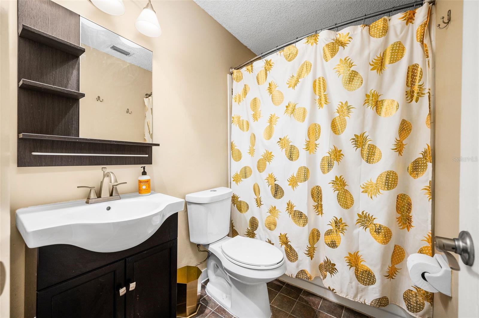 Image 24 of 31 For 3012 28th Circle