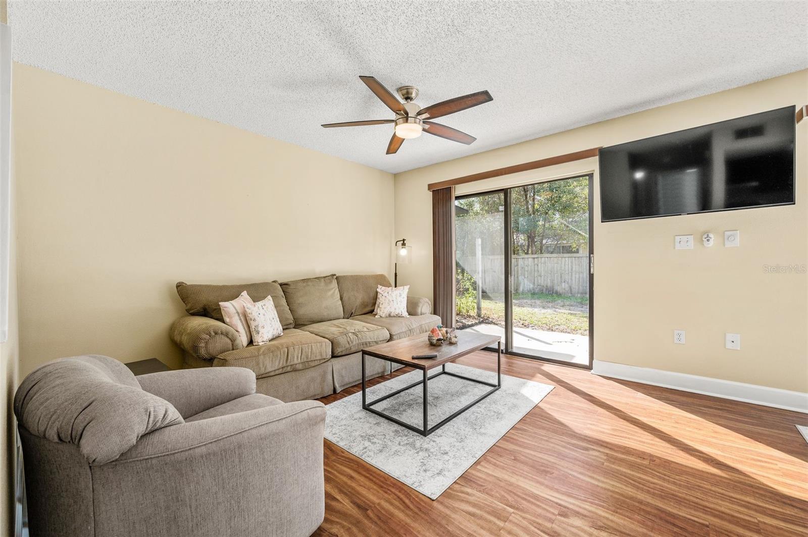 Image 7 of 31 For 3012 28th Circle