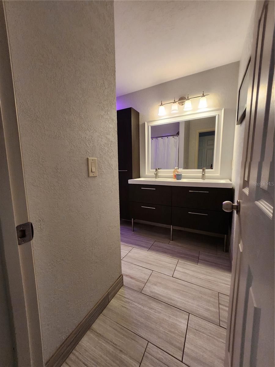 Image 28 of 37 For 4801 2nd Place