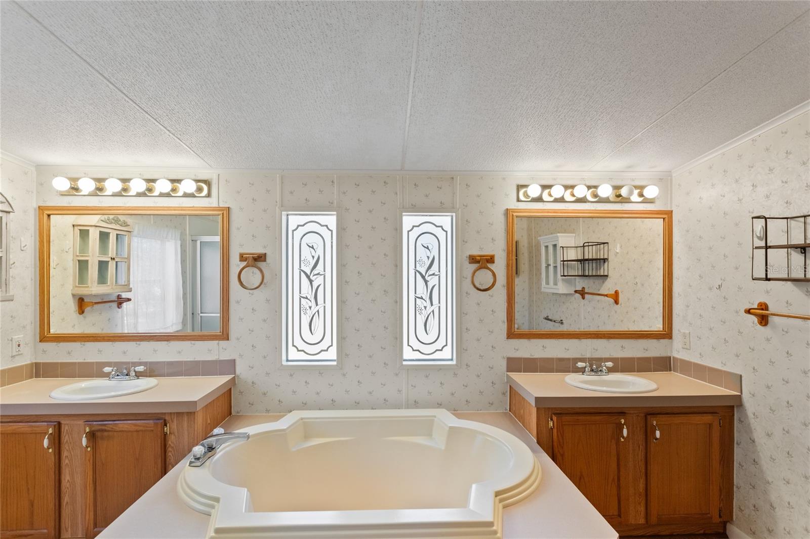 Image 28 of 50 For 110 Hill Top Loop