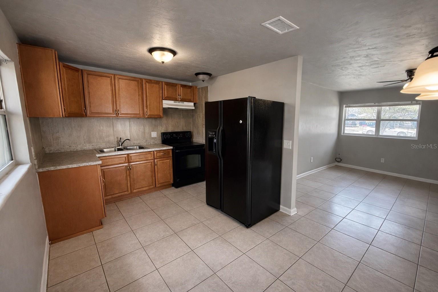 Image 3 of 20 For 2309 45th Terrace