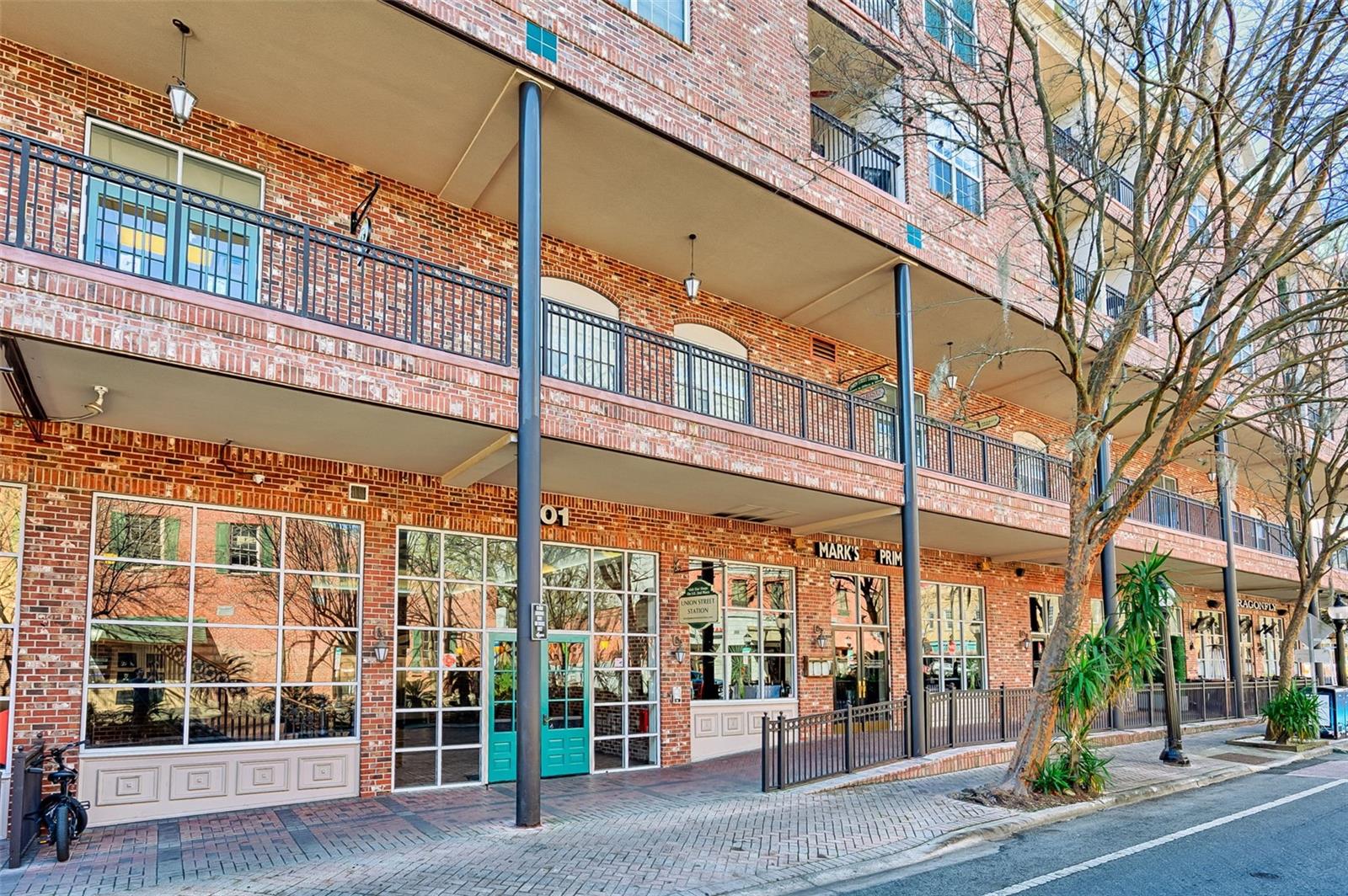 Image 2 of 37 For 201 2nd Avenue 317