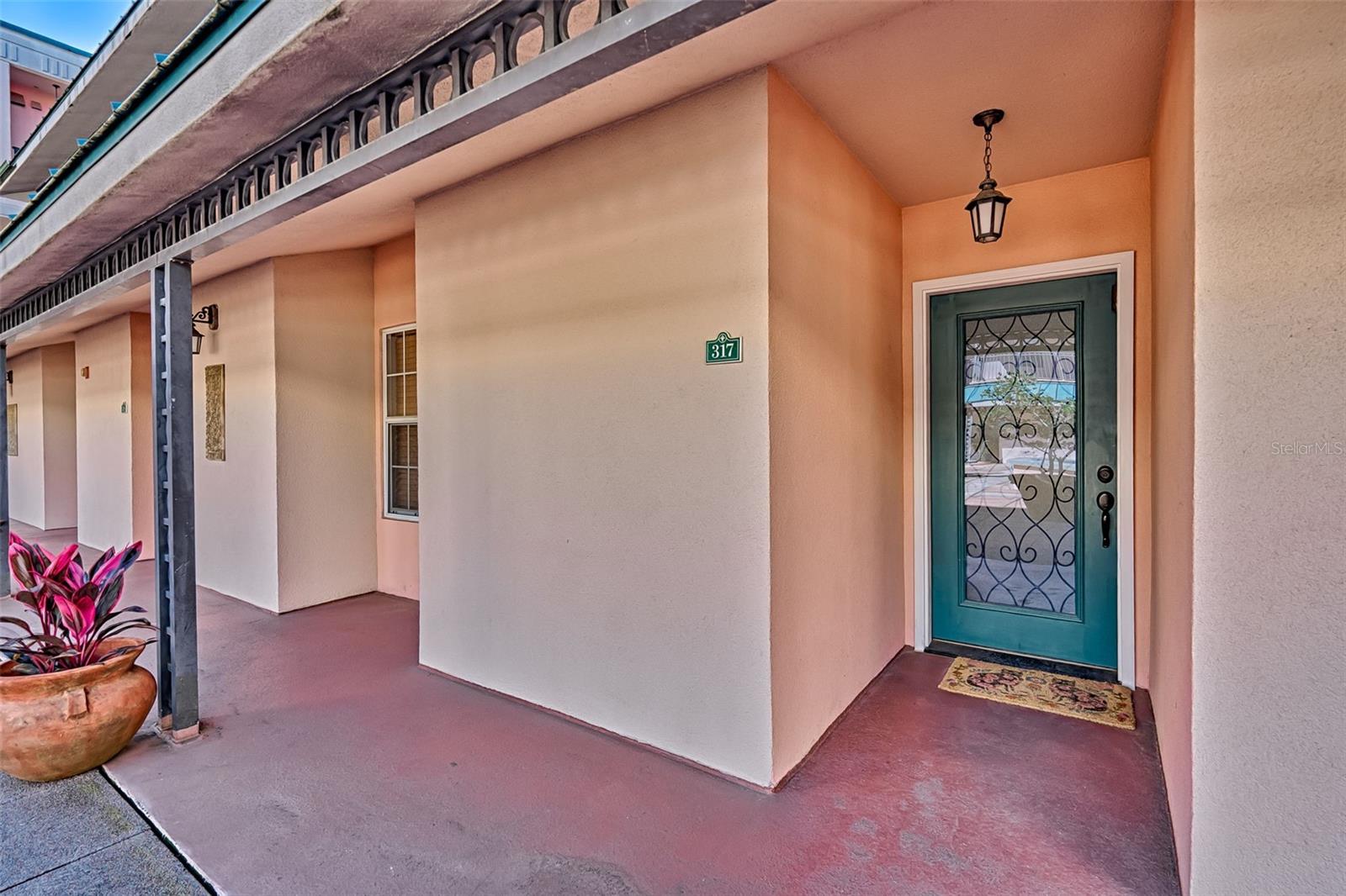 Image 8 of 37 For 201 2nd Avenue 317