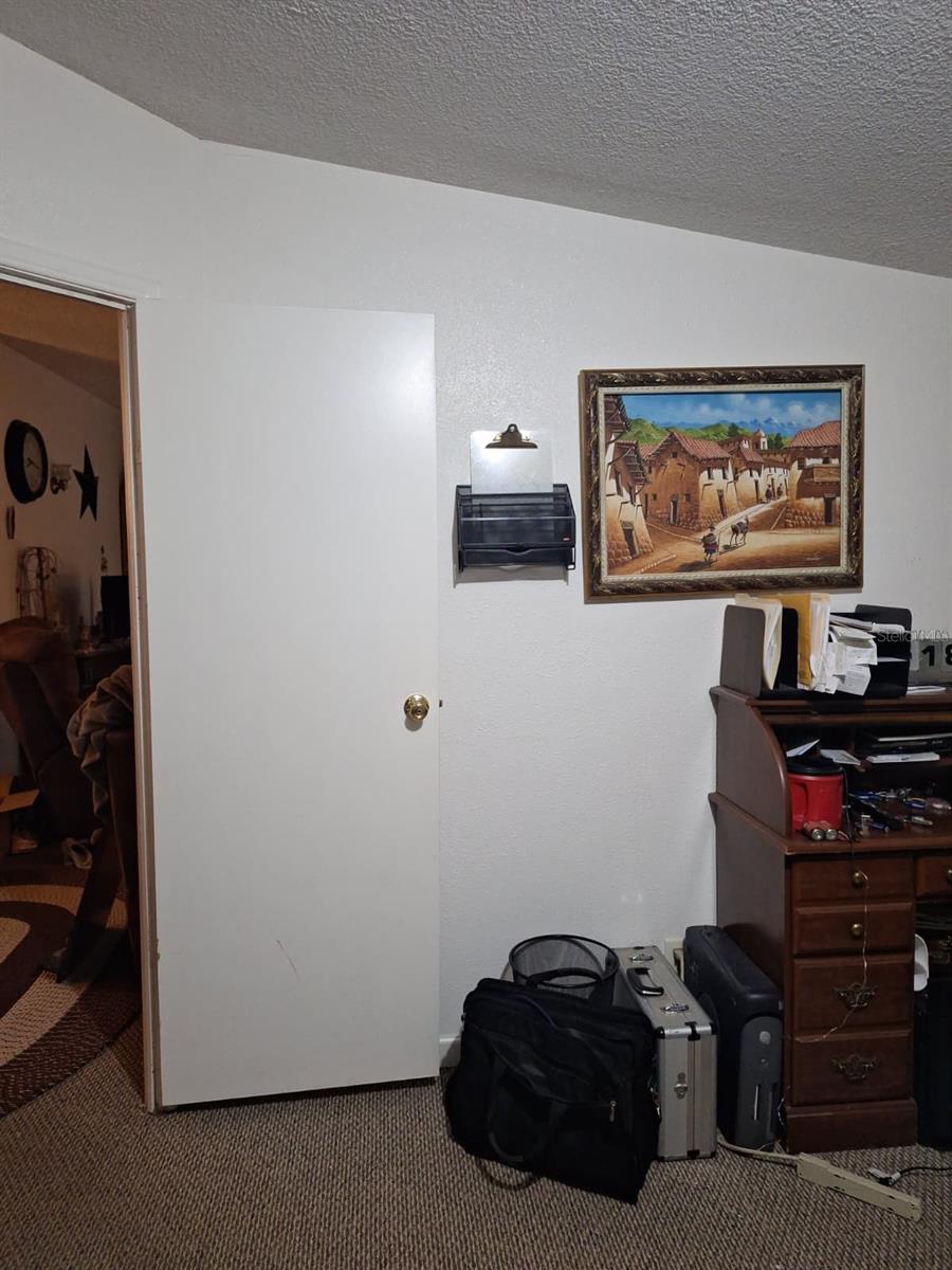 Image 26 of 39 For 14899 92nd Way