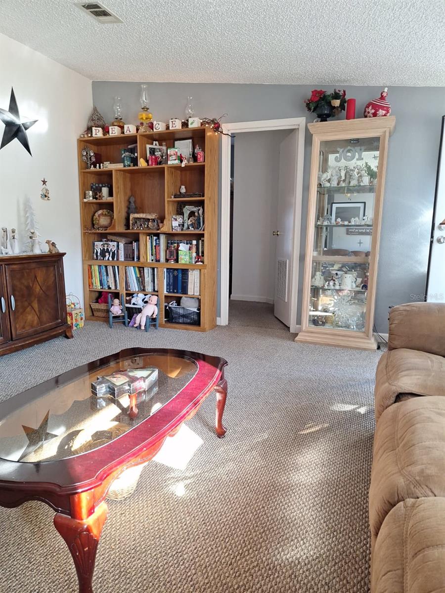 Image 5 of 39 For 14899 92nd Way