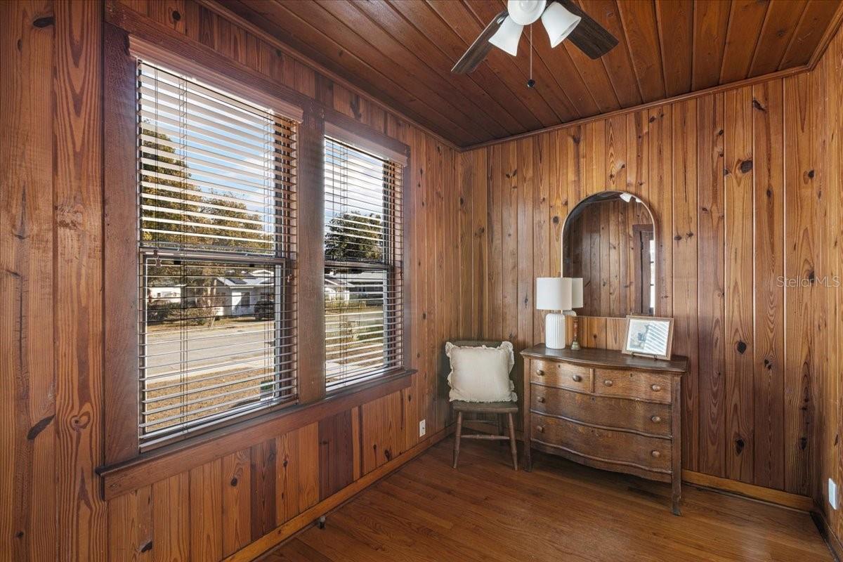 Image 15 of 47 For 396 Hillsboro Street