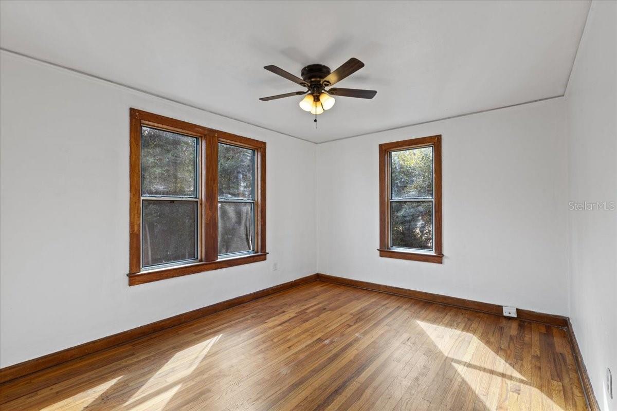 Image 22 of 47 For 396 Hillsboro Street