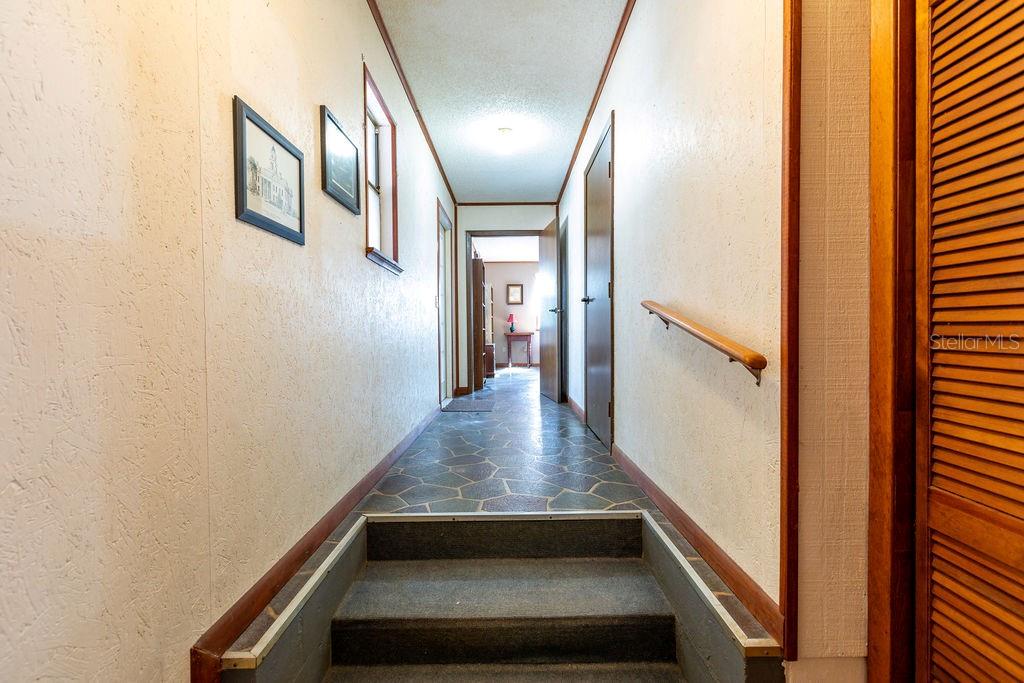 Image 12 of 41 For 103 Suwannee River Drive