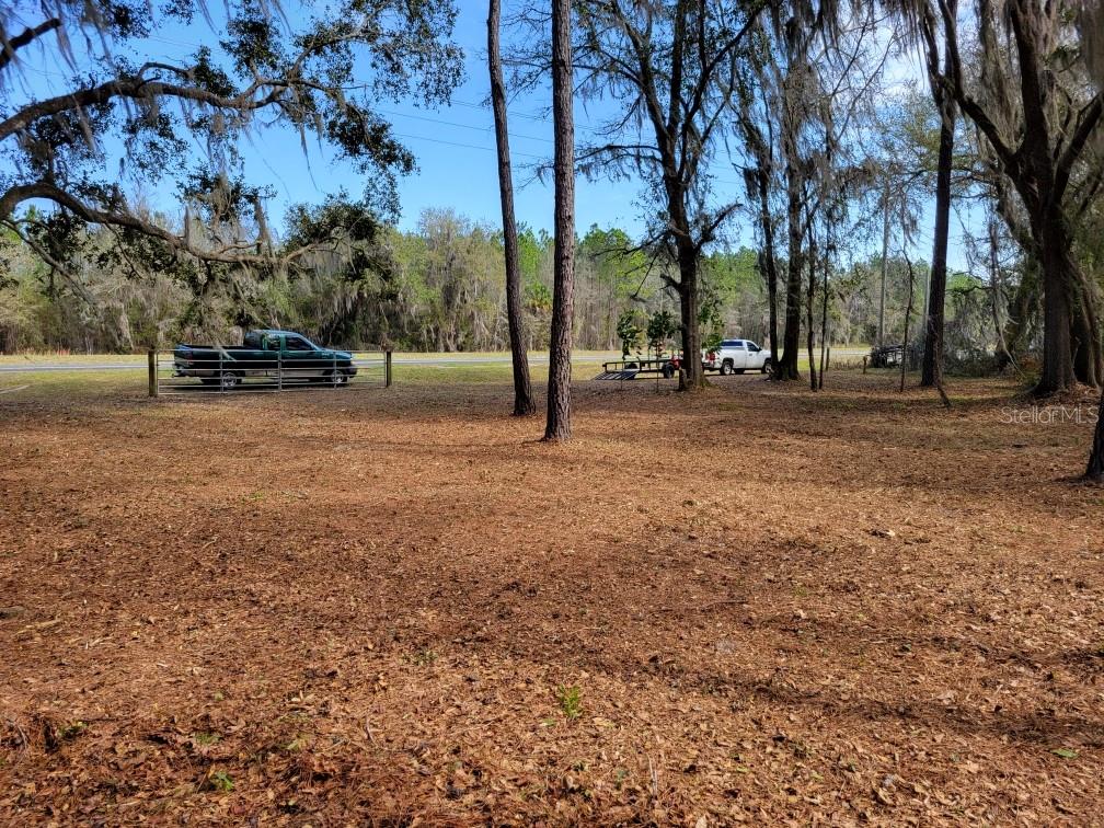 Image 5 of 7 For 10133 Hawthorne Road