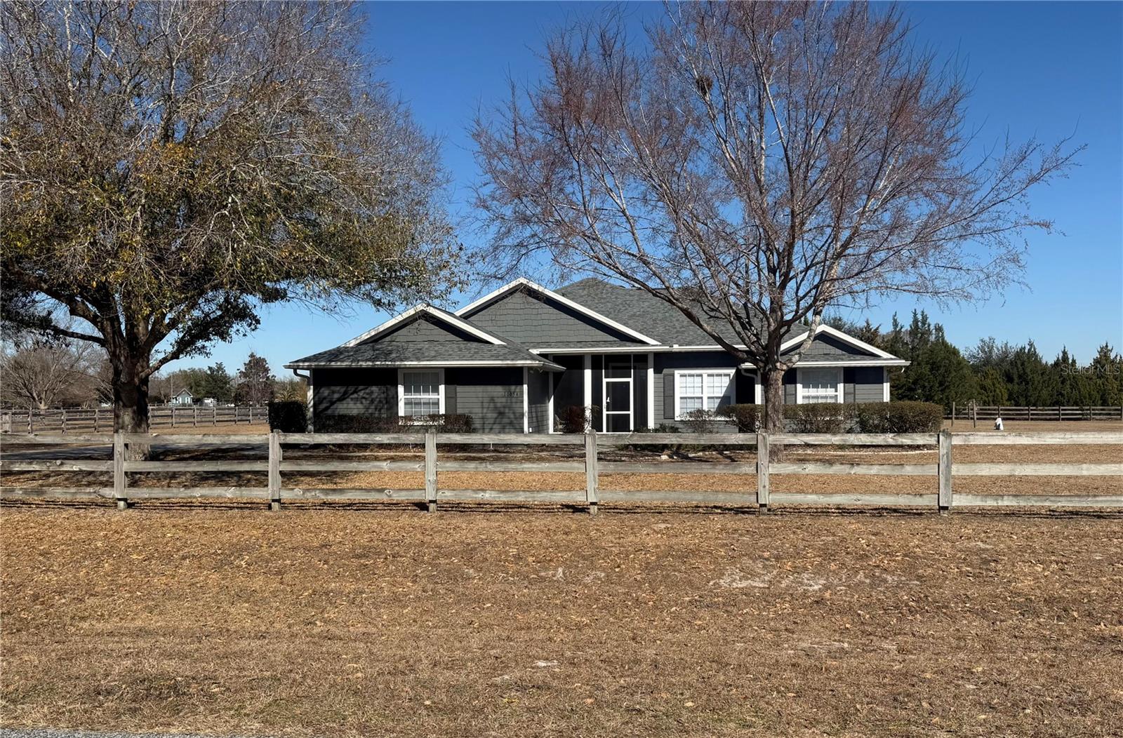 Details for 10054 98 Avenue, GAINESVILLE, FL 32608