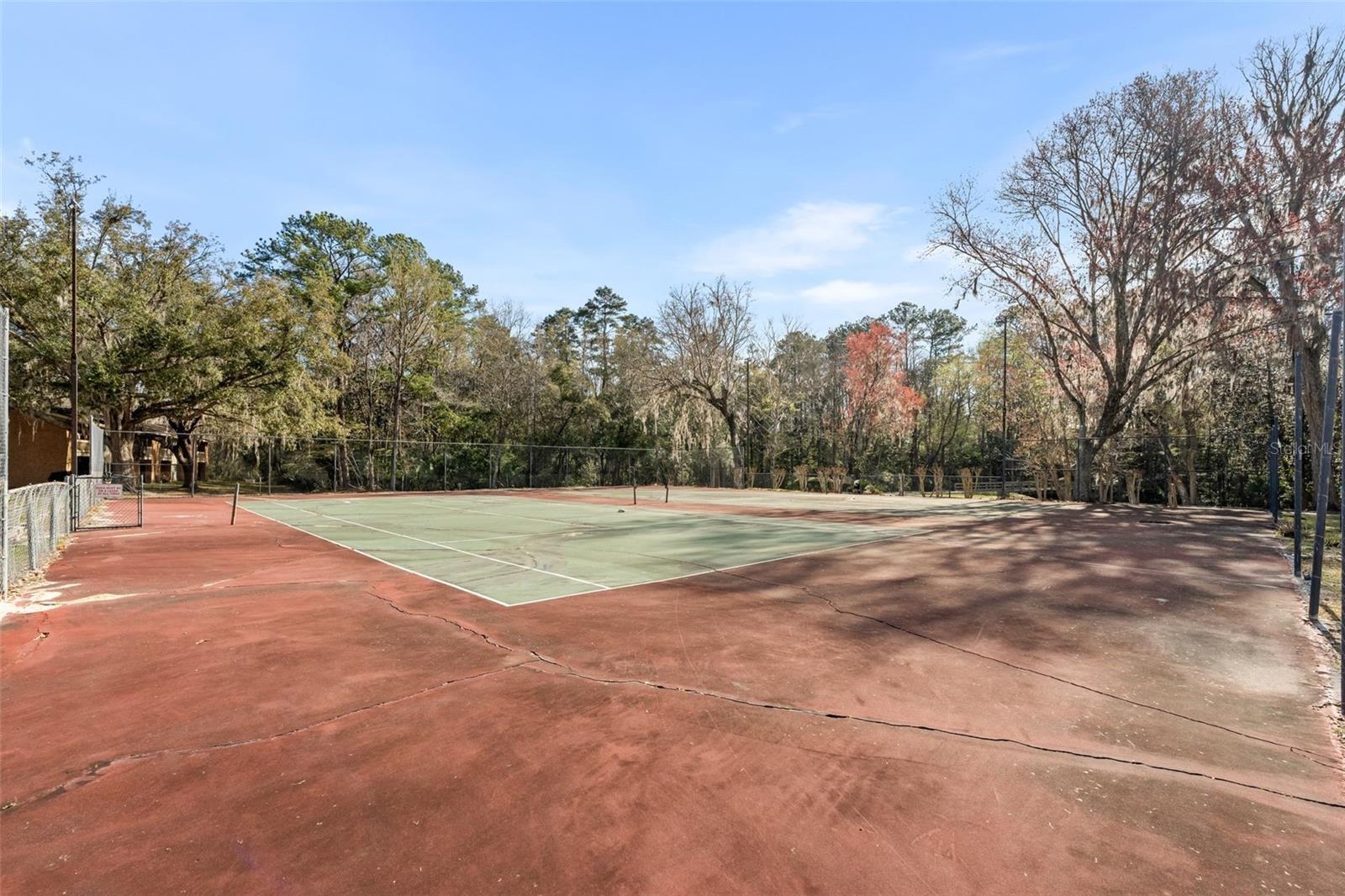 Image 27 of 28 For 1810 23 Boulevard 201