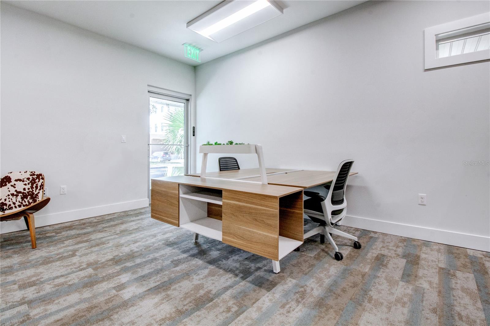 Image 2 of 7 For 225 7th Terrace 20