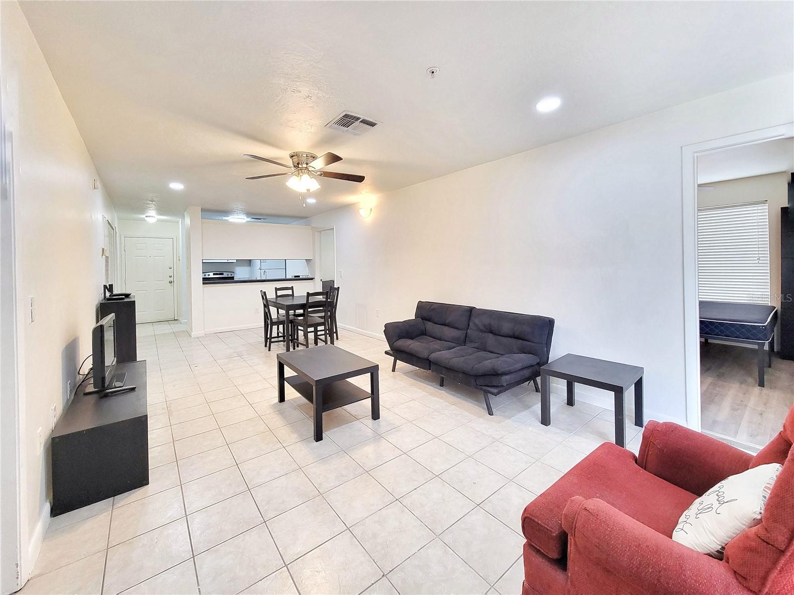 Image 7 of 37 For 3800 20th Avenue 101