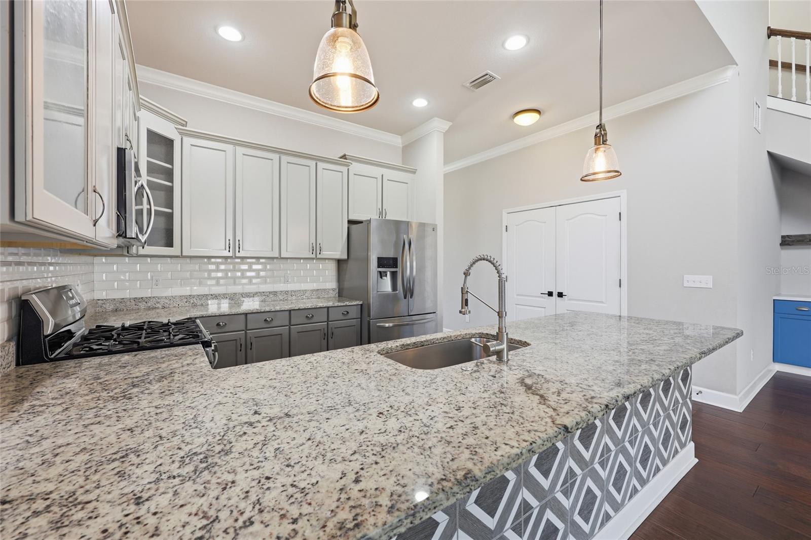 Image 8 of 48 For 2744 118th Terrace