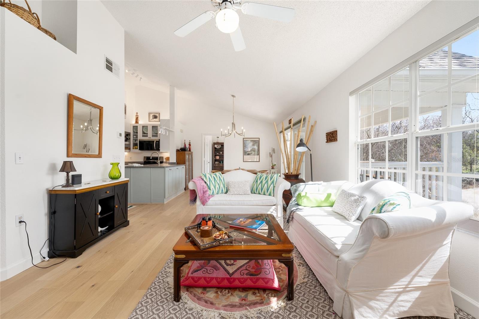 Image 11 of 59 For 10000 52nd Avenue C13