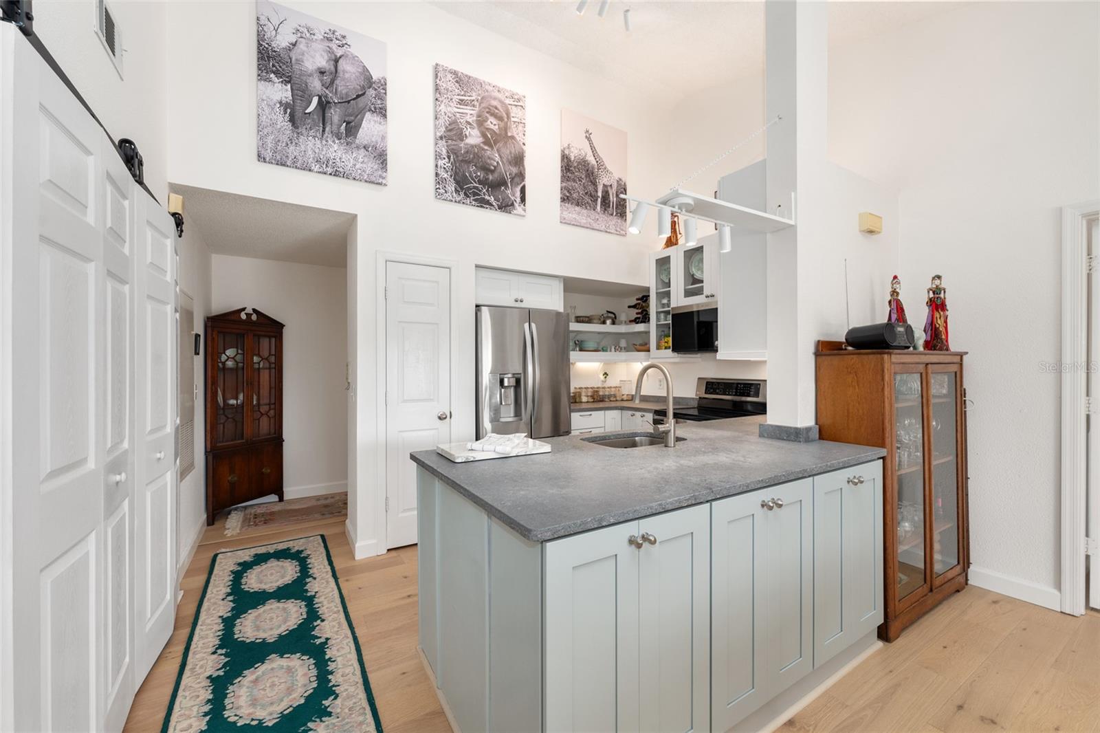 Image 26 of 59 For 10000 52nd Avenue C13