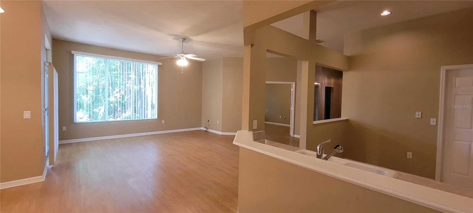 Image 6 of 39 For 10050 52nd Road