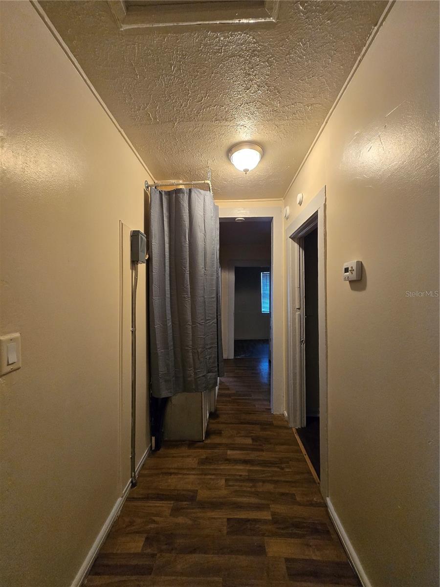 Image 13 of 27 For 107 15th Street