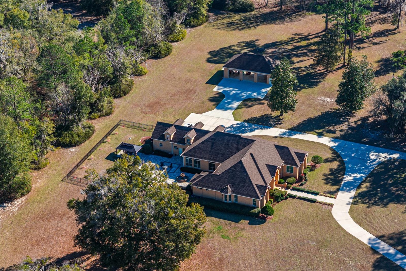 Image 2 of 56 For 573 Nature Drive