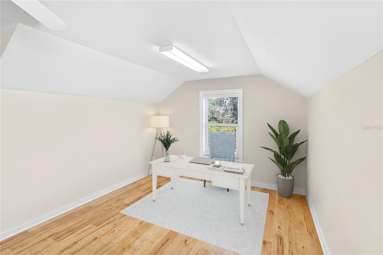 Image 31 of 56 For 573 Nature Drive