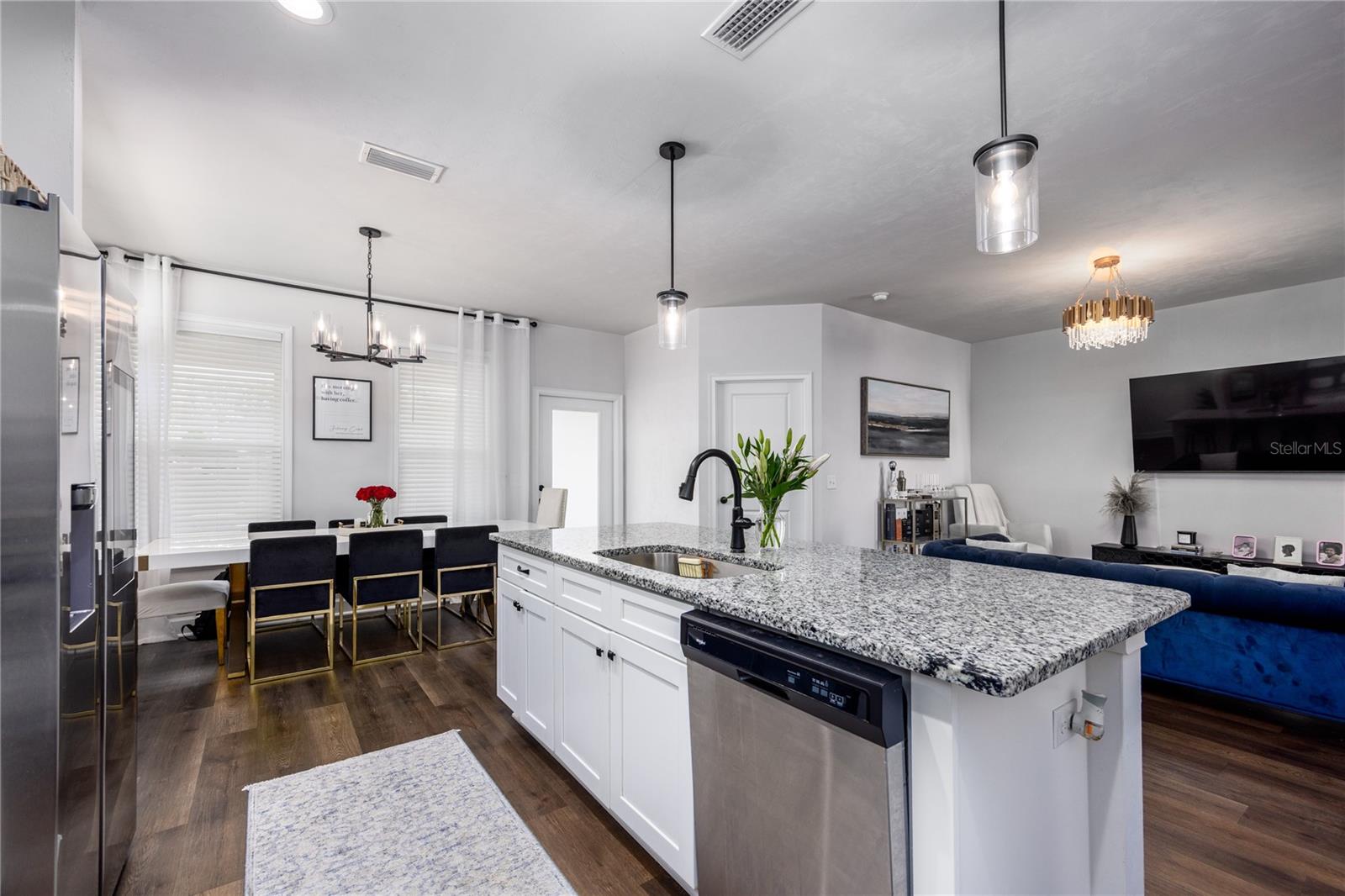 Image 27 of 47 For 12449 159th Way