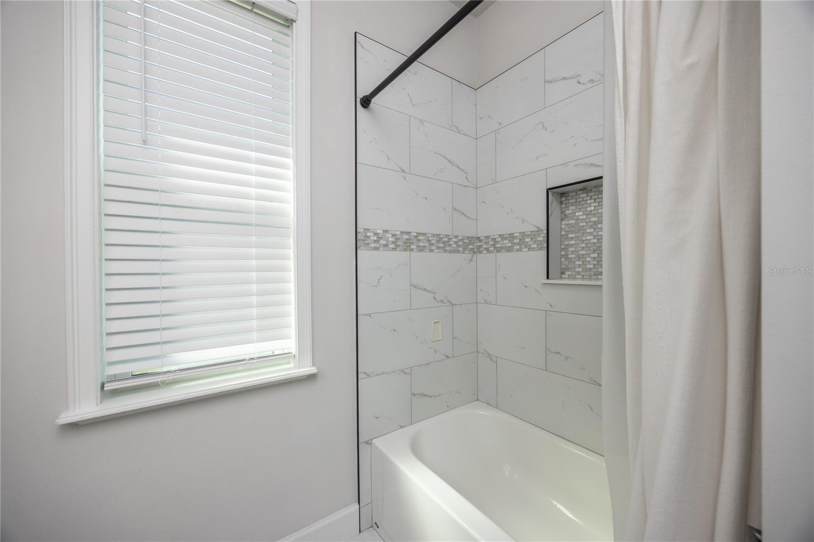 Image 35 of 47 For 12449 159th Way