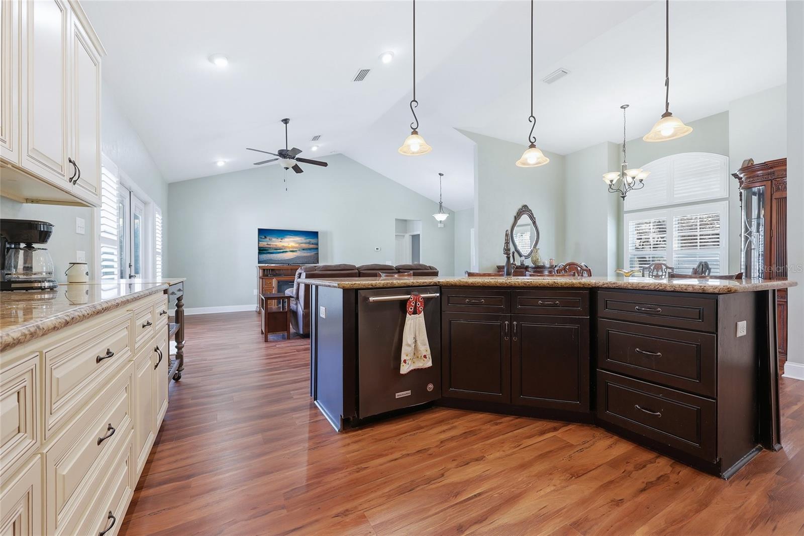 Image 5 of 42 For 15629 County Road 231