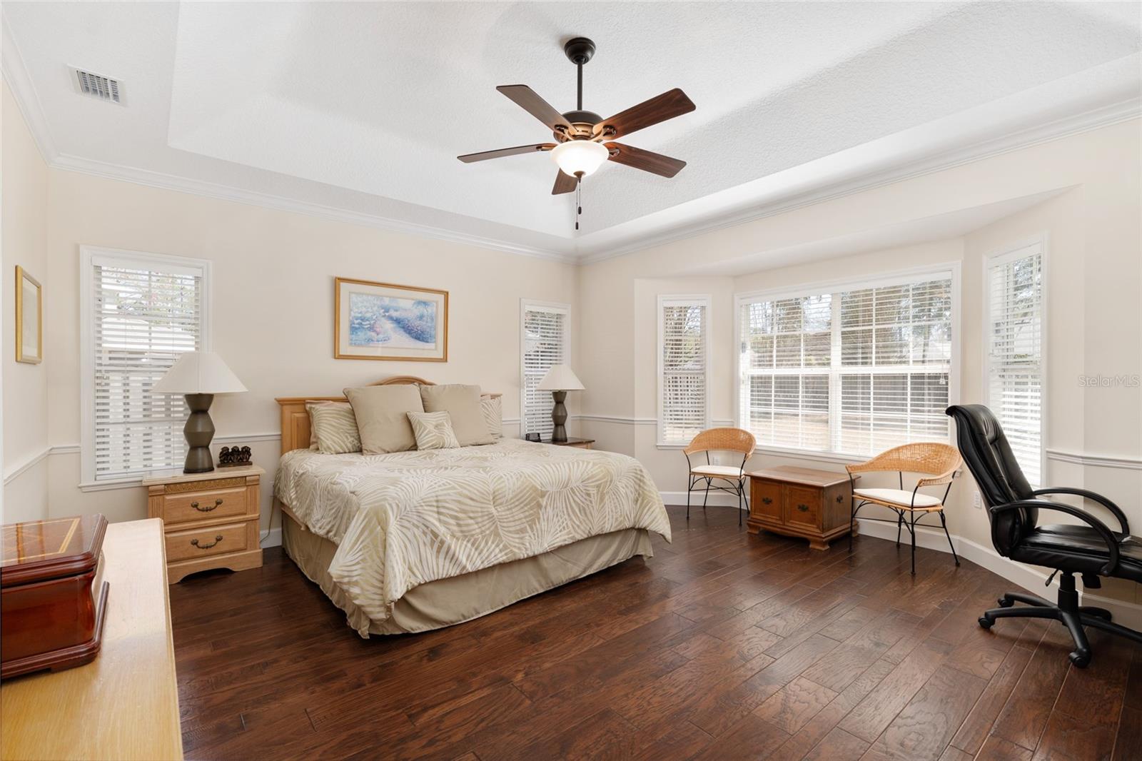 Image 3 of 88 For 8031 72nd Place